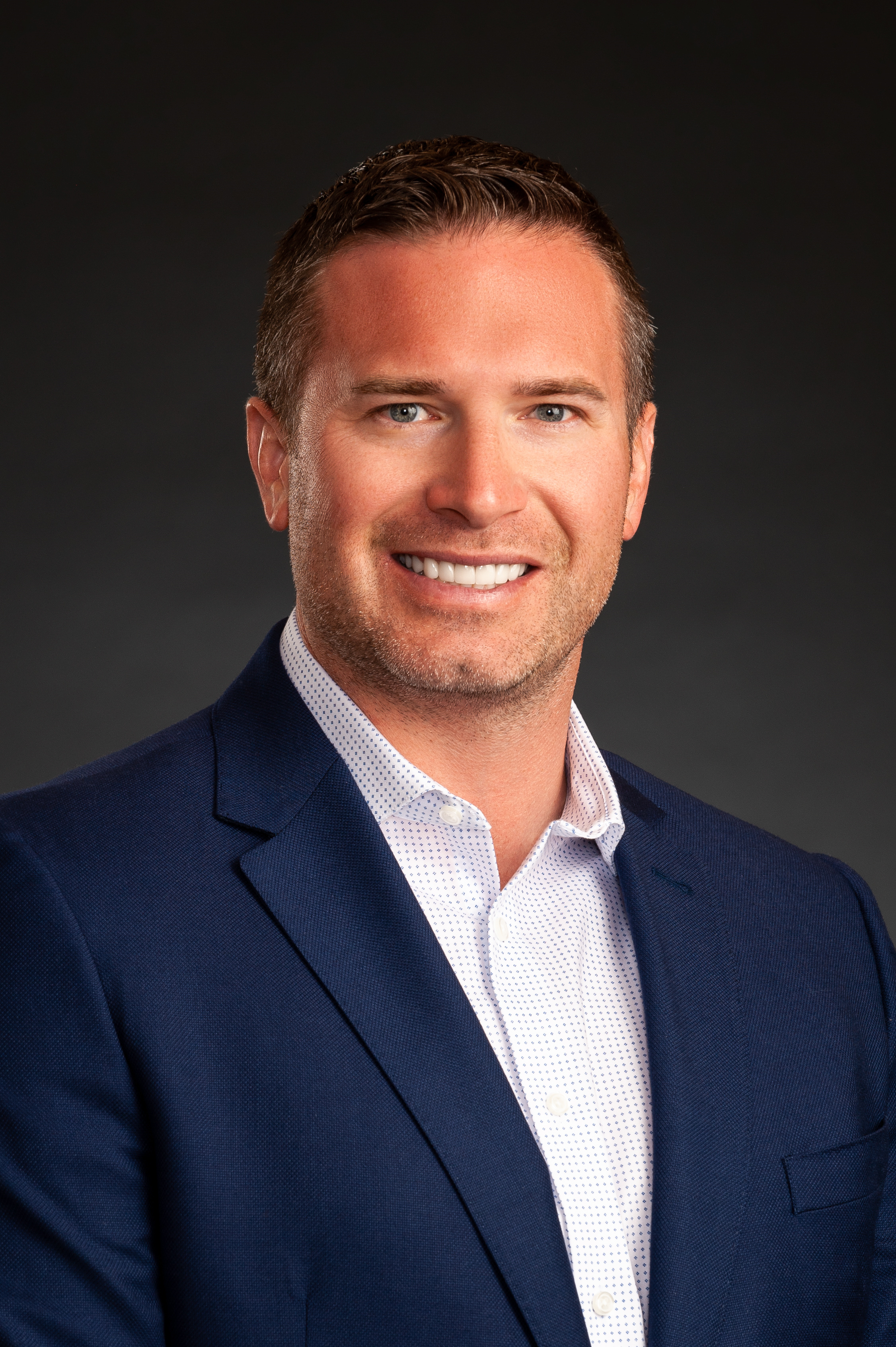Pifer_Matthew_UP_Date_Headshot.png